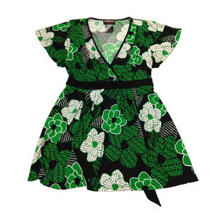 Vintage Y2K Top Size XL Green Floral Milkmaid Flutter Sleeve Tie Back **READ**